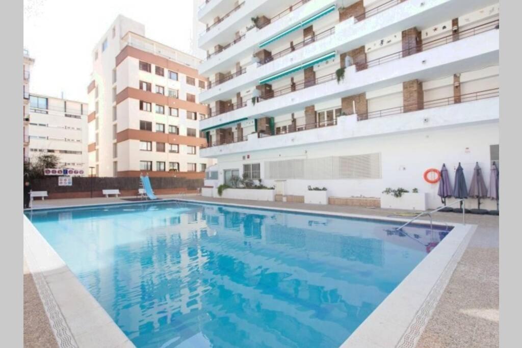 Apartamento Con Piscina A 2 Minutos De La Playa!!! Lloret de Mar Exterior photo